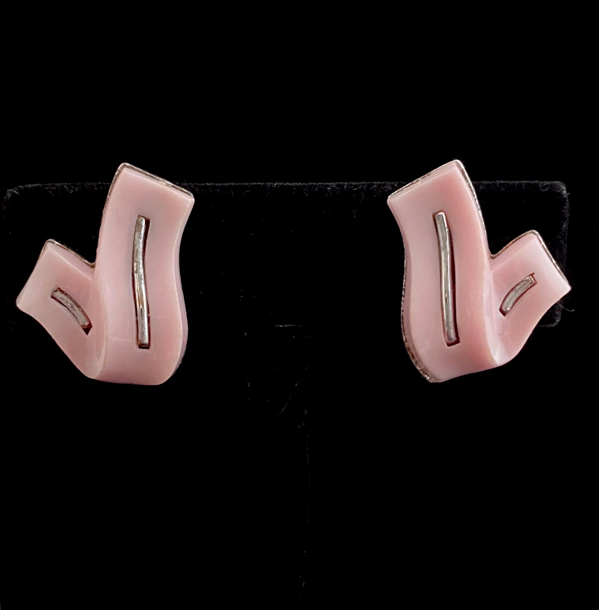 1950s Coro Pink Thermoset Earrings - Retro Kandy Vintage