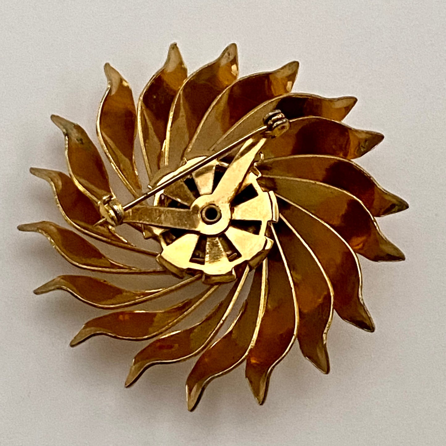 1960s Gold-Tone Flower Brooch