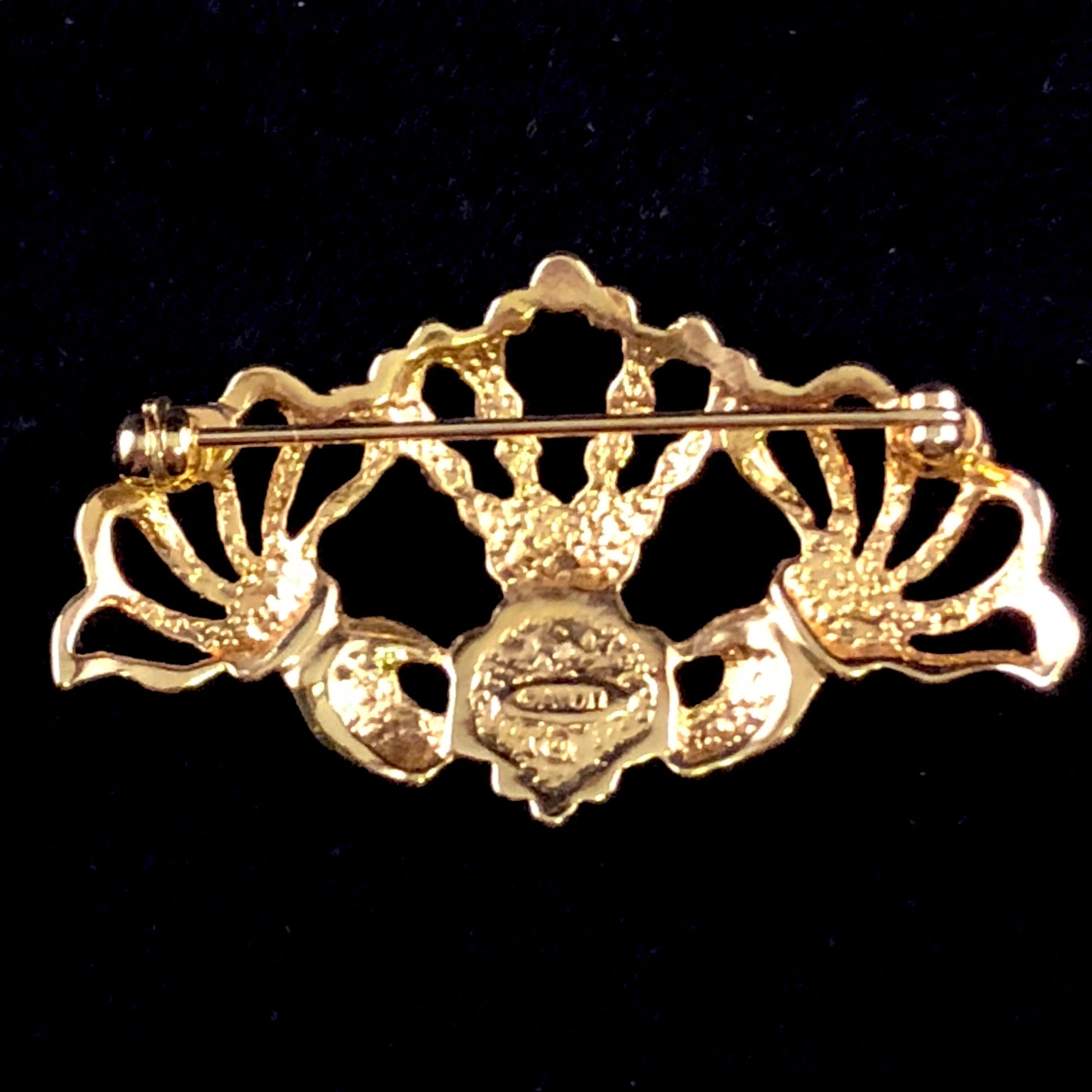 1994 Avon Charming Claddagh Brooch - Retro Kandy Vintage