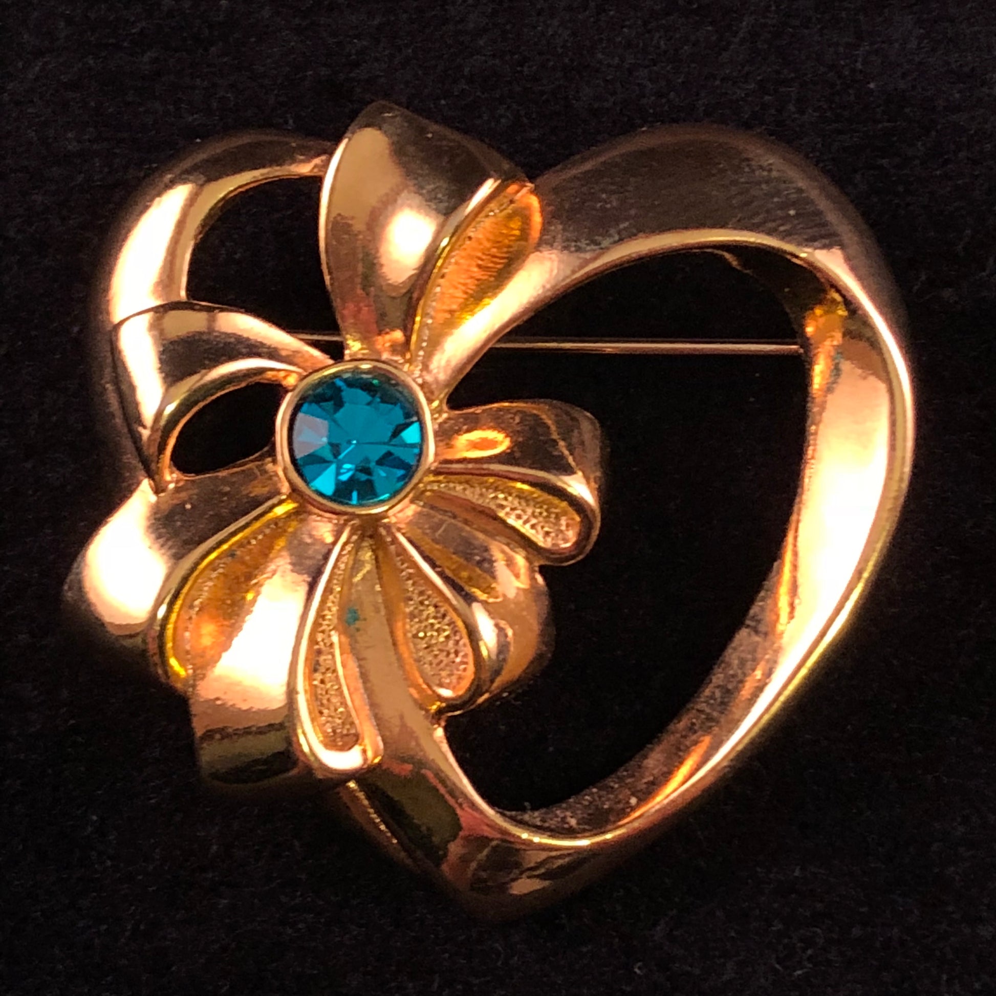 1992 Avon May Birthstone Heart - Retro Kandy Vintage