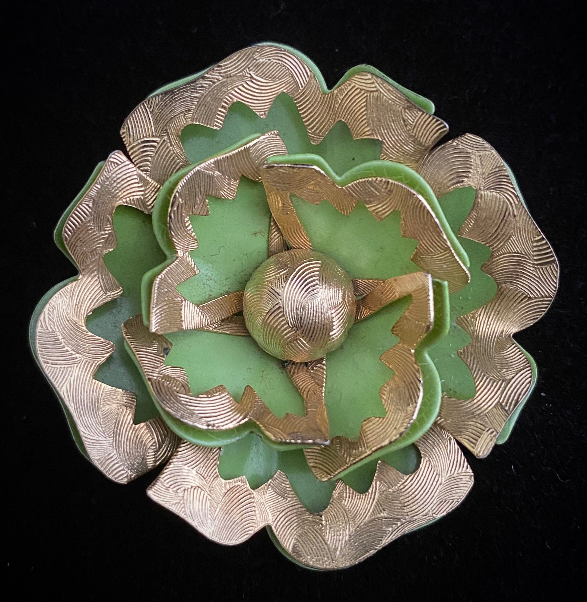 1960s Coro Enamel Flower Brooch - Retro Kandy Vintage