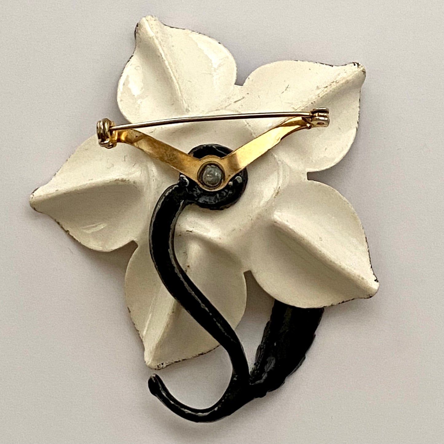 Late 60s/ Early 70s Large Enamel Flower Brooch