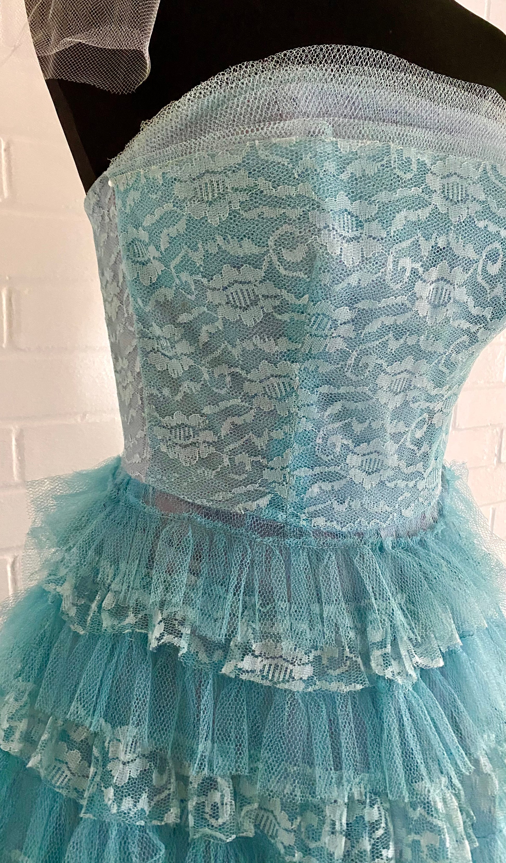 Late 50s/ Early 60s Tulle Strapless Formal Dress Retro Kandy Vintage Late 50s/ Early 60s Tulle Strapless Formal Dress Retro Kandy Vintage