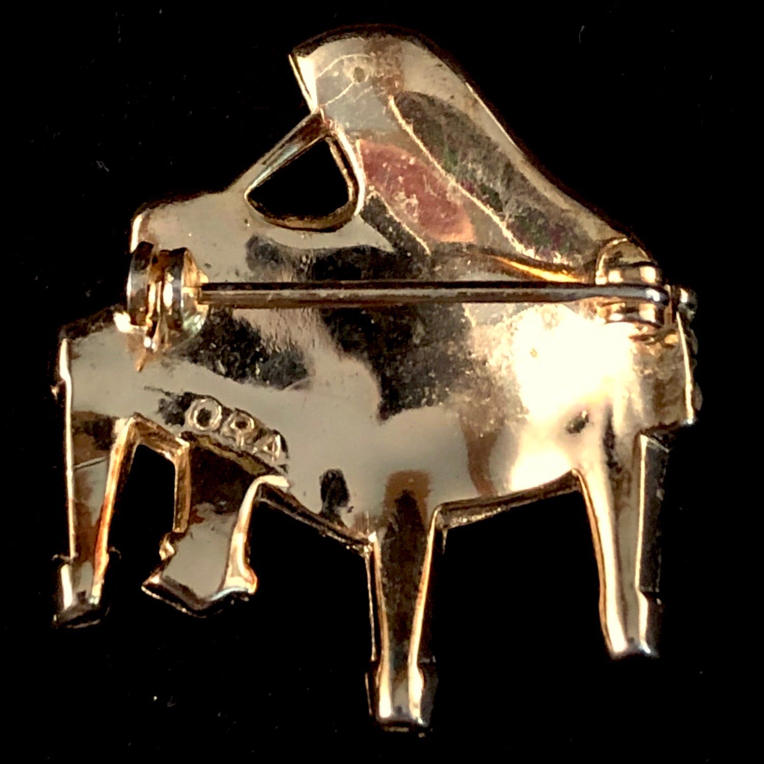 Late 70s/ Early 80s ORA Piano Brooch - Retro Kandy Vintage