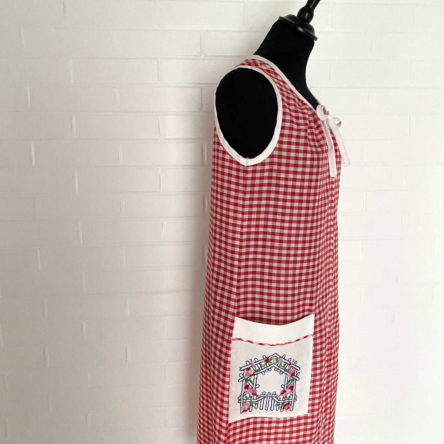 Late 60s/ Early 70s Red & White House Dress