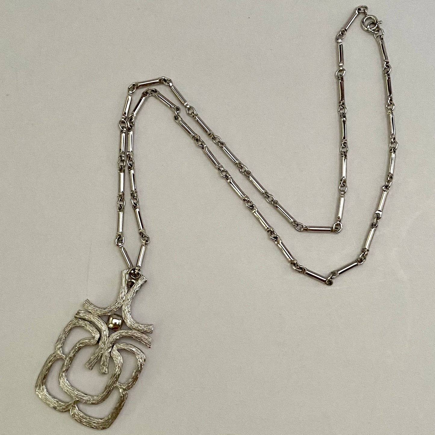 1974 Avon Mayan Pendant Necklace