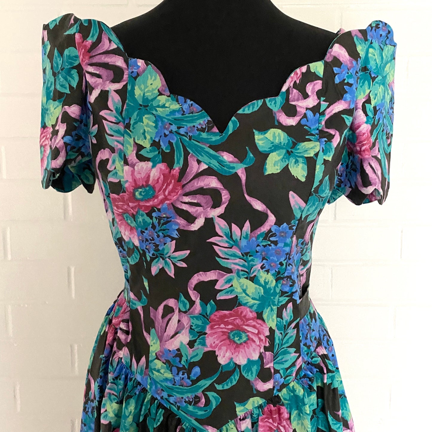 1980s Expo Flowered Party Dress
