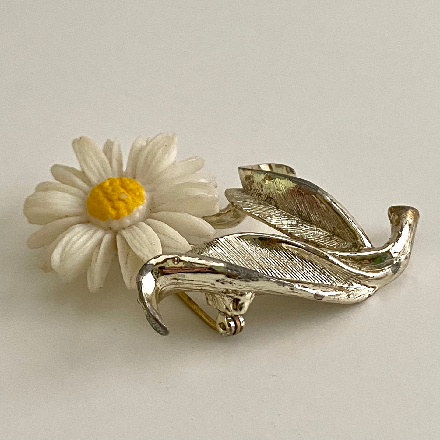 1969 Sarah Coventry Light N' Bright Brooch