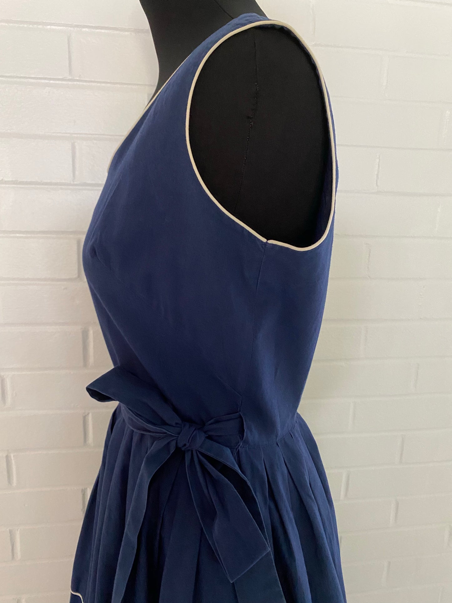 1950s Swirl Apron Dress