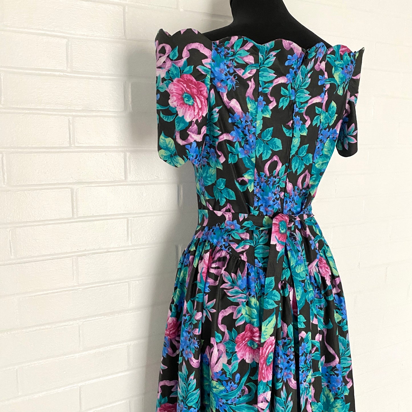 1980s Expo Flowered Party Dress