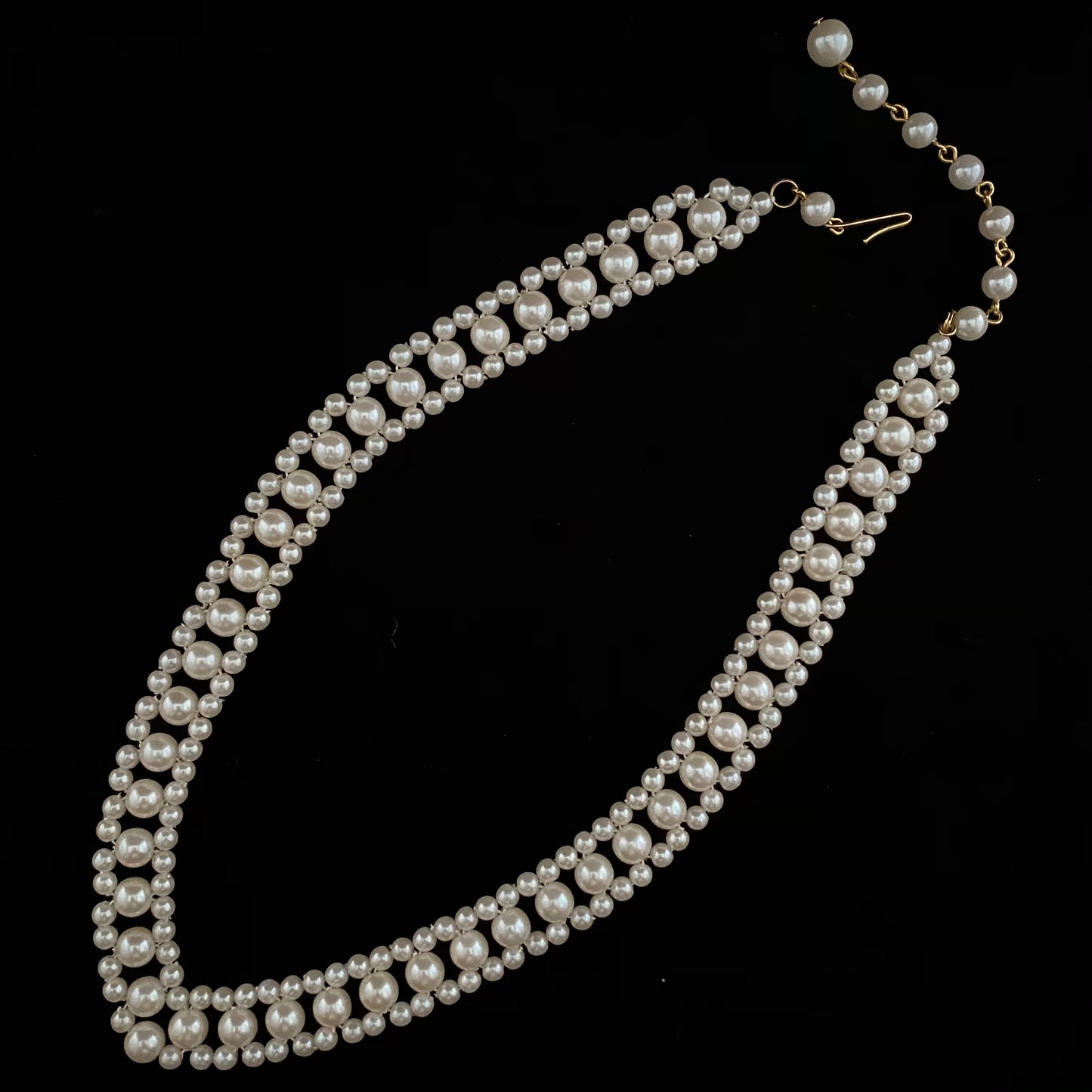 Late 60s/ Early 70s Faux Pearl Choker
