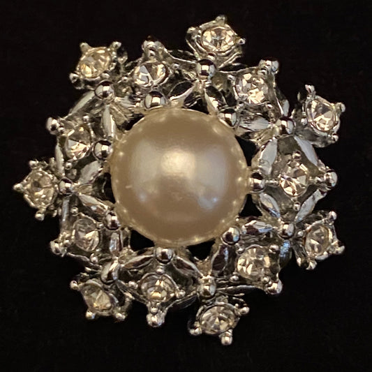 1969 Sarah Coventry Ultima Brooch