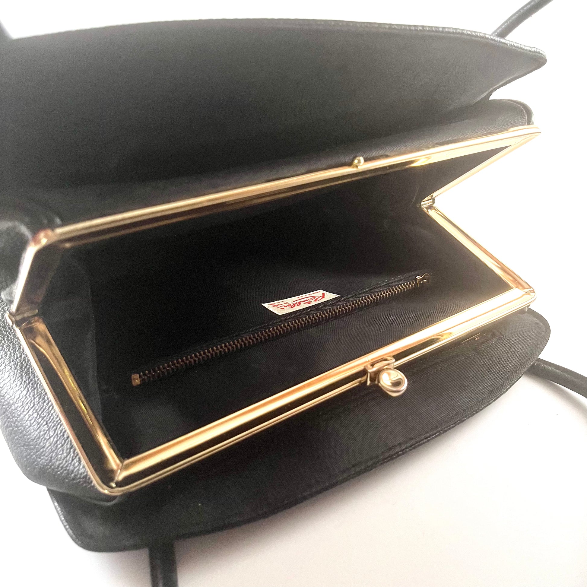 1960s Rambler by Kaden Handbag – Retro Kandy Vintage 1960s Rambler by Kaden Handbag – Retro Kandy Vintage