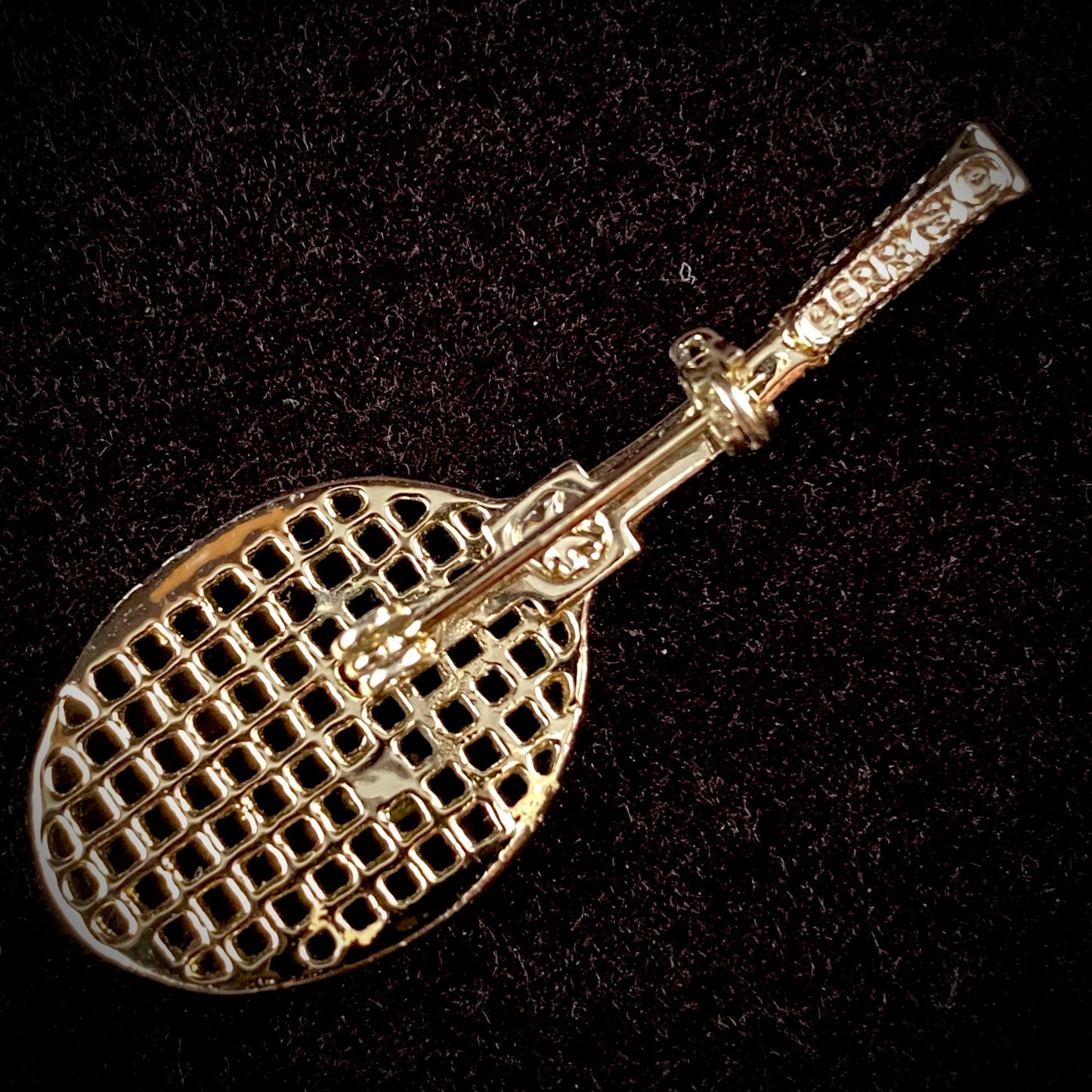 1970s Gerry's Tennis Racket Brooch - Retro Kandy Vintage