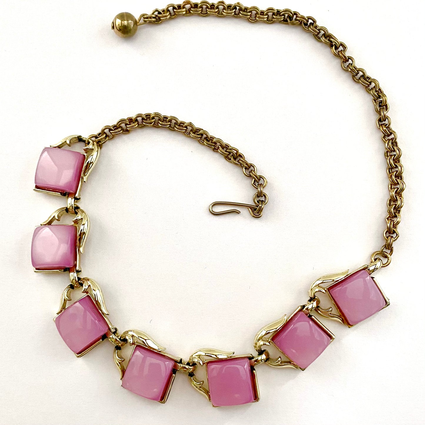 Late 50s/ Early 60 Purple Lucite Necklace