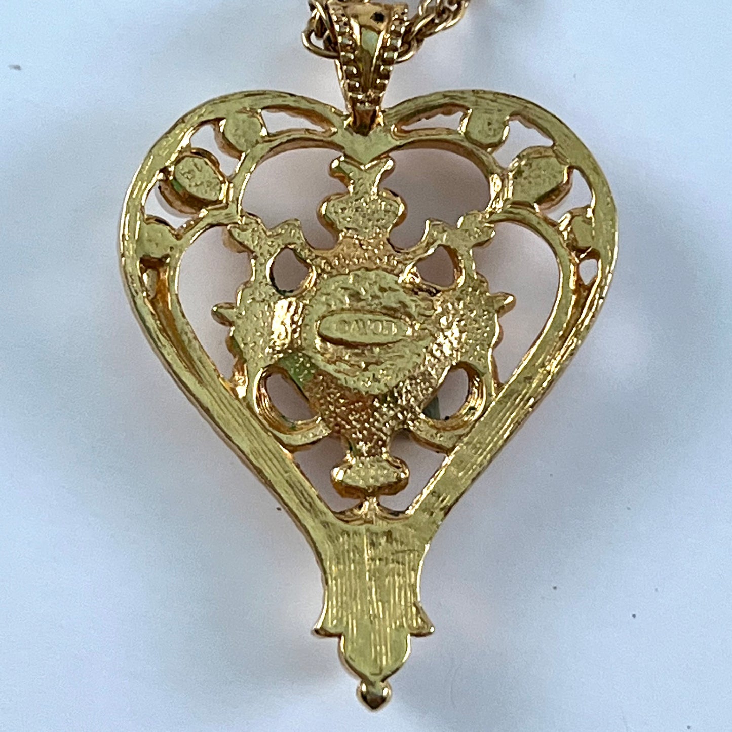 1995 Avon Victorian Style Heart Necklace