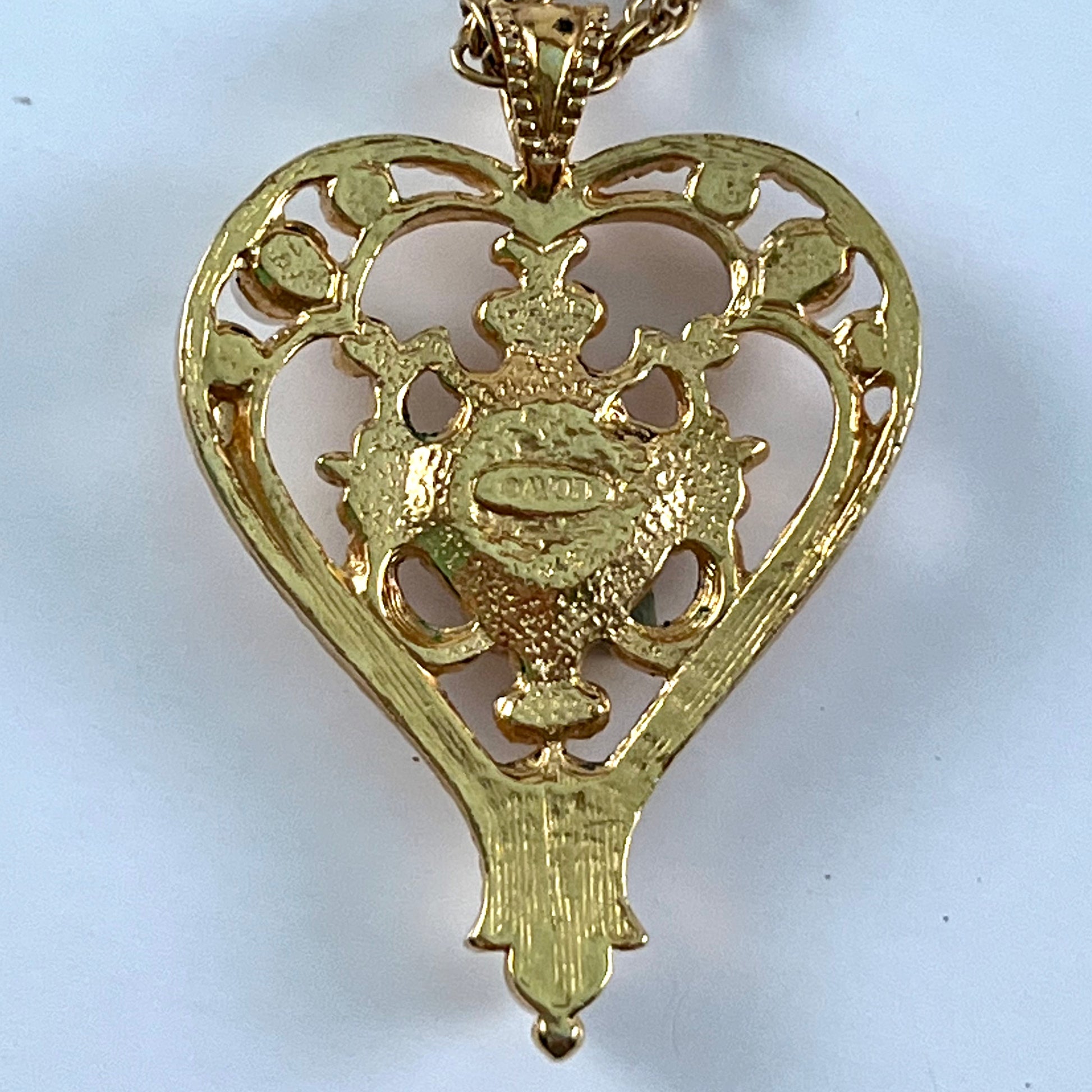1995 Avon Victorian Style Heart Necklace – Retro Kandy Vintage 1995 Avon Victorian Style Heart Necklace – Retro Kandy Vintage