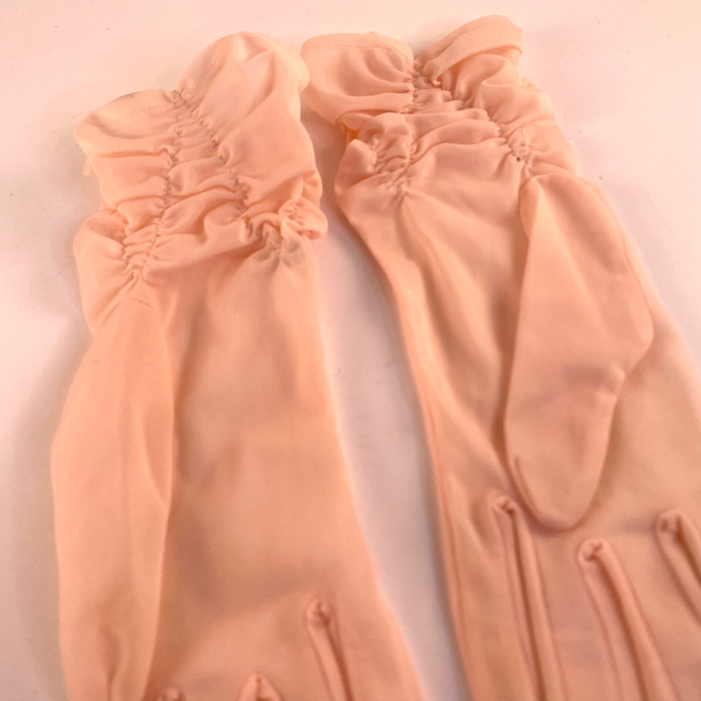 1950s Fownes Pale Pink Sheer Nylon Gloves