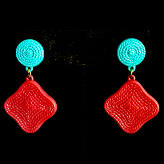 1988 Avon Summer Resort Earrings - Retro Kandy Vintage