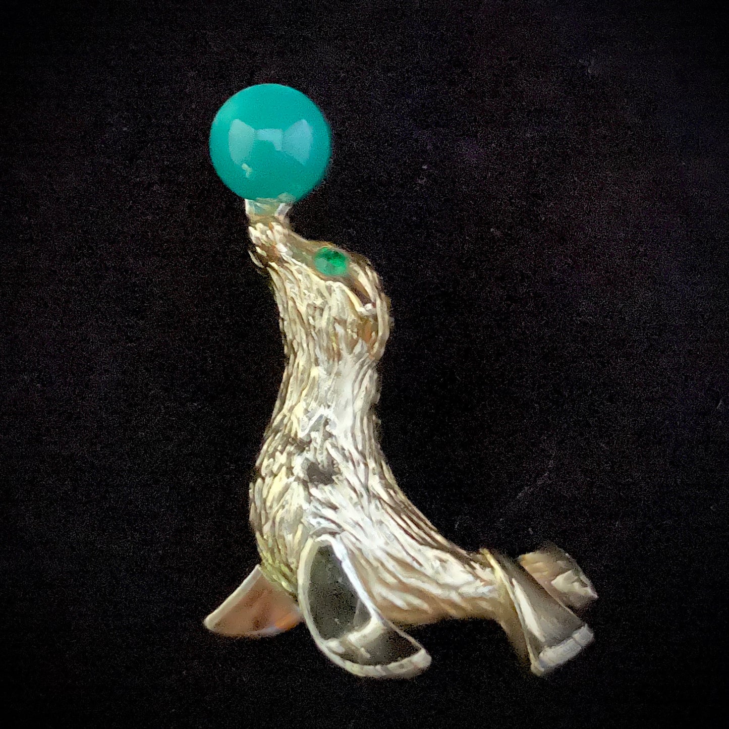 1960s Gerry's Circus Seal Brooch - Retro Kandy Vintage