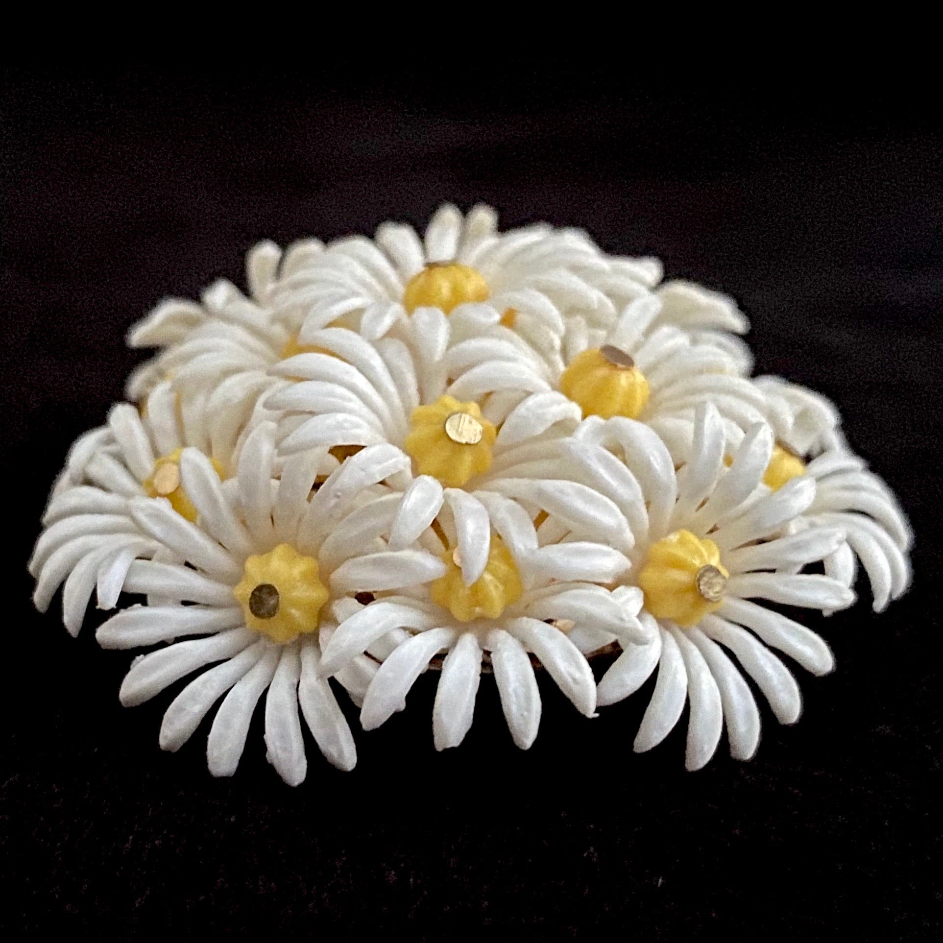 Late 60s/ Early 70s Hong Kong Plastic Daisy Brooch - Retro Kandy Vintage