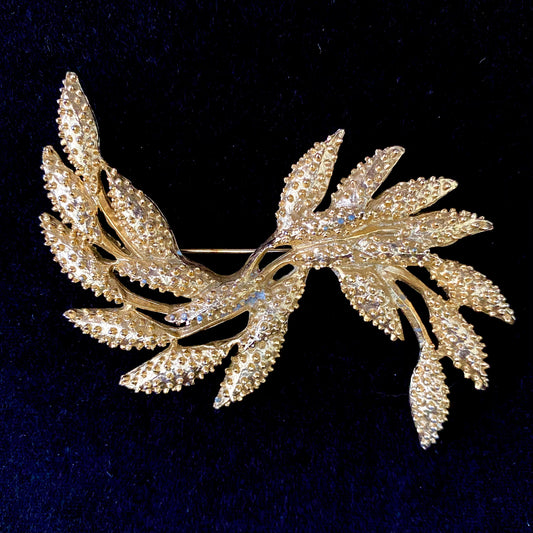 1963 Sarah Coventry Wind Flower Brooch