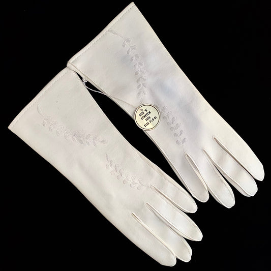 1950s *NEW* White Stretch Gloves - Retro Kandy Vintage