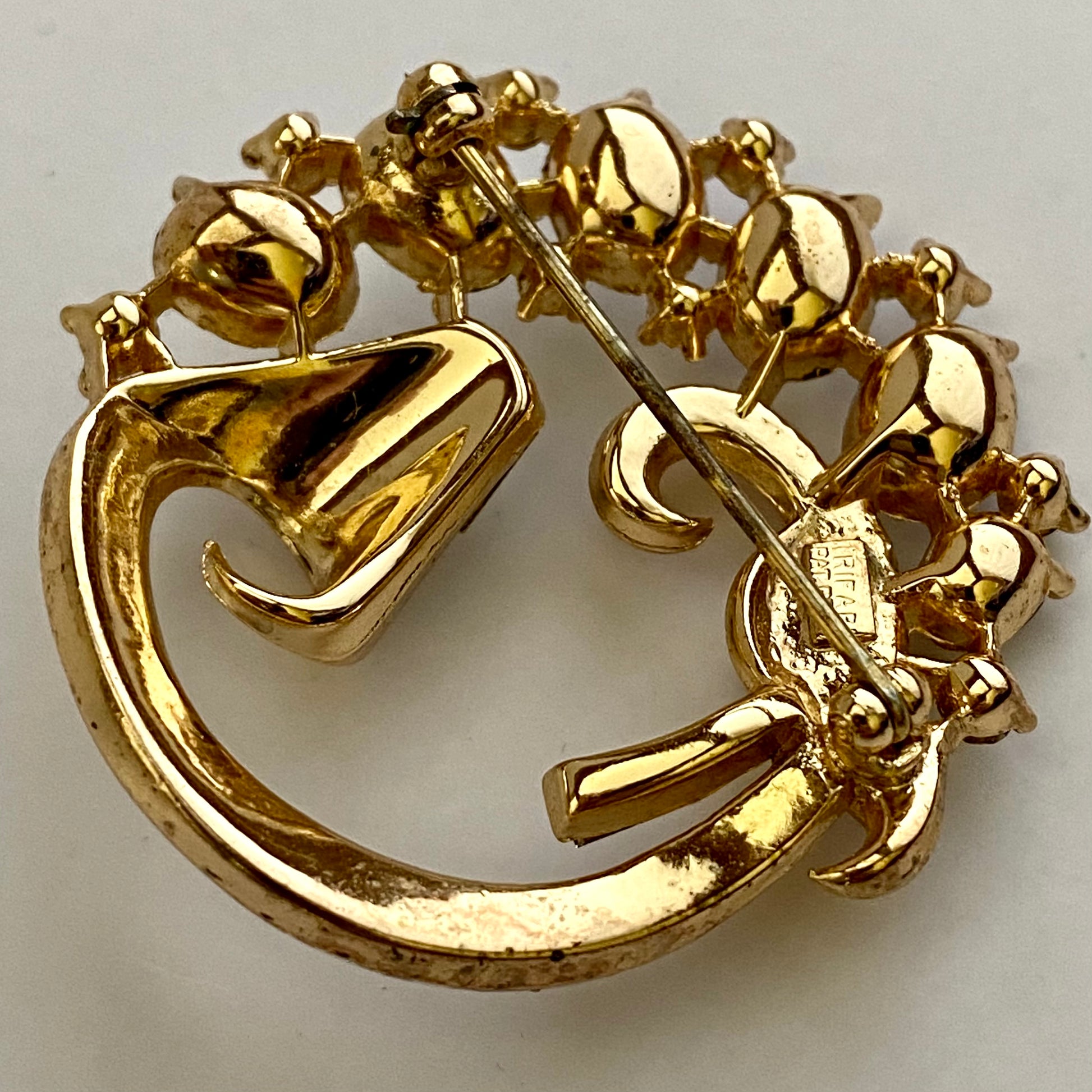 Capri Jewelry Brooch - 1960's Enamel and Bead Pin