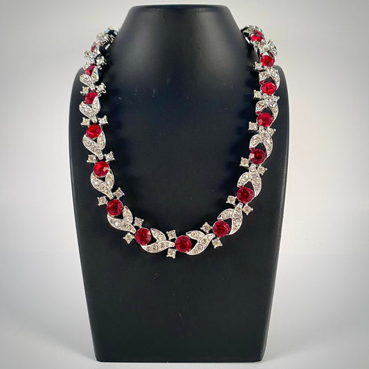 1960s Lisner Rhinestone Necklace