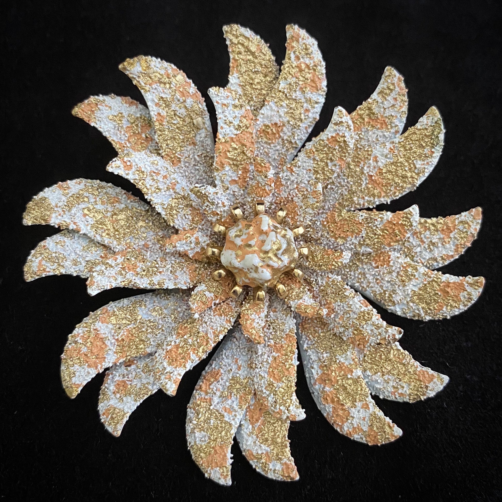 Late 40s/ Early 50s Coro Flower Brooch - Retro Kandy Vintage