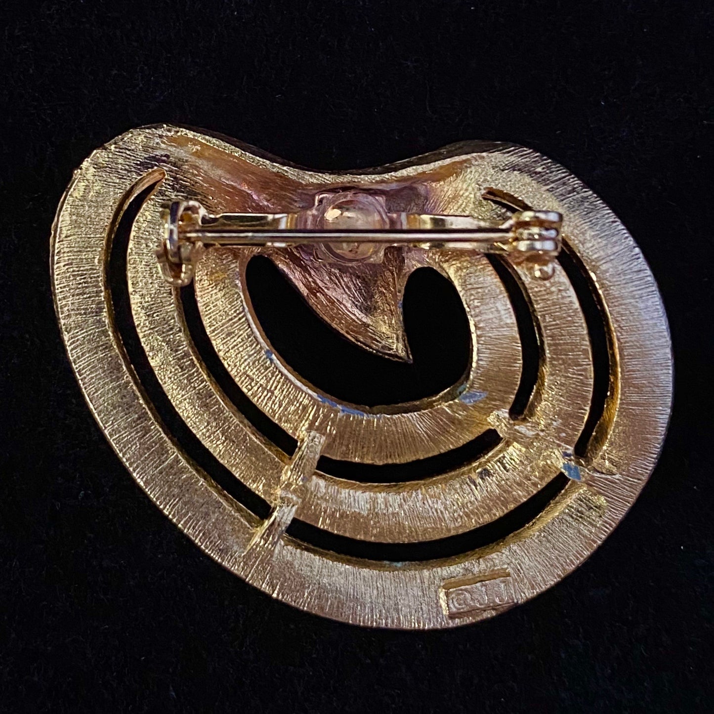 Late 50s/ Early 60s JJ (Jonette Jewelry) Gold Brooch - Retro Kandy Vintage