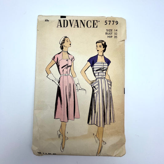 1940s Advance Women's Dress Pattern No.5579