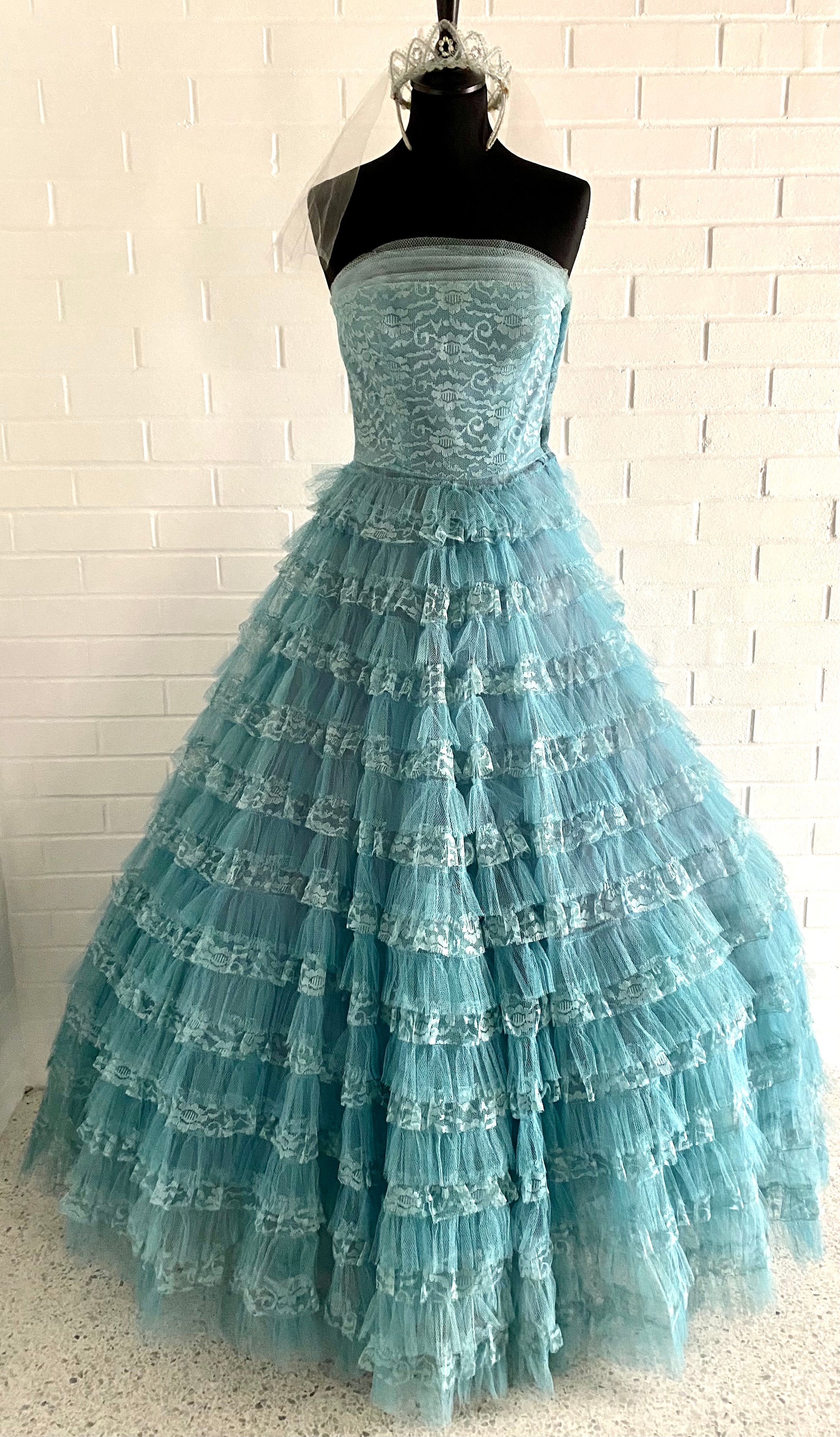 Late 50s/ Early 60s Tulle Strapless Formal Dress Retro Kandy Vintage Late 50s/ Early 60s Tulle Strapless Formal Dress Retro Kandy Vintage