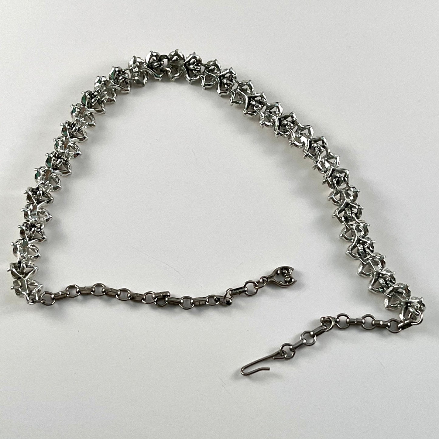 Late 50s/ Early 60s White Choker Necklace