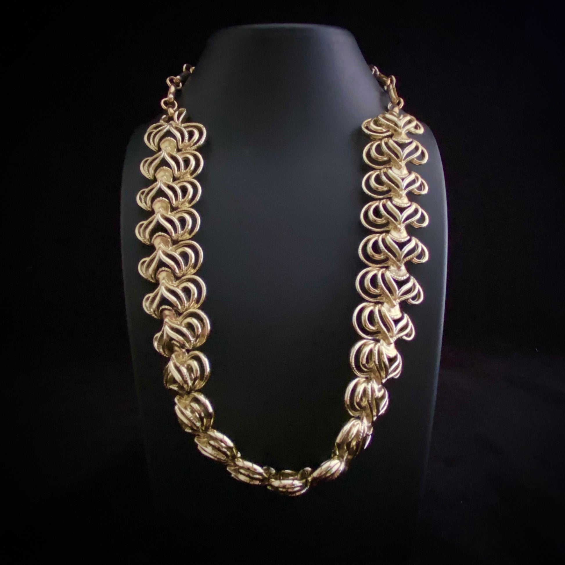 Late 50s/ Early 60s Coro Gold Necklace - Retro Kandy Vintage