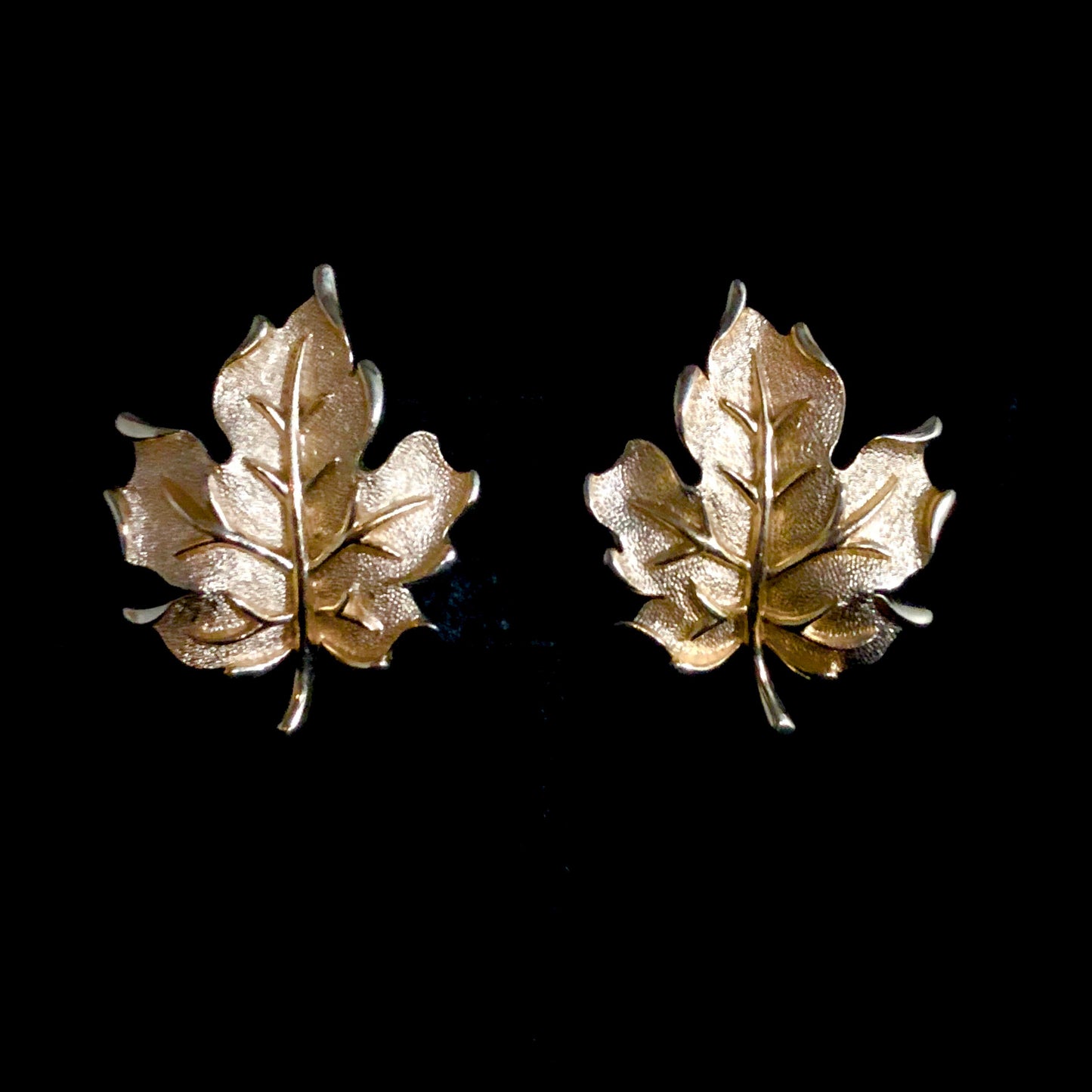 1960s Trifari Leaf Earrings - Retro Kandy Vintage