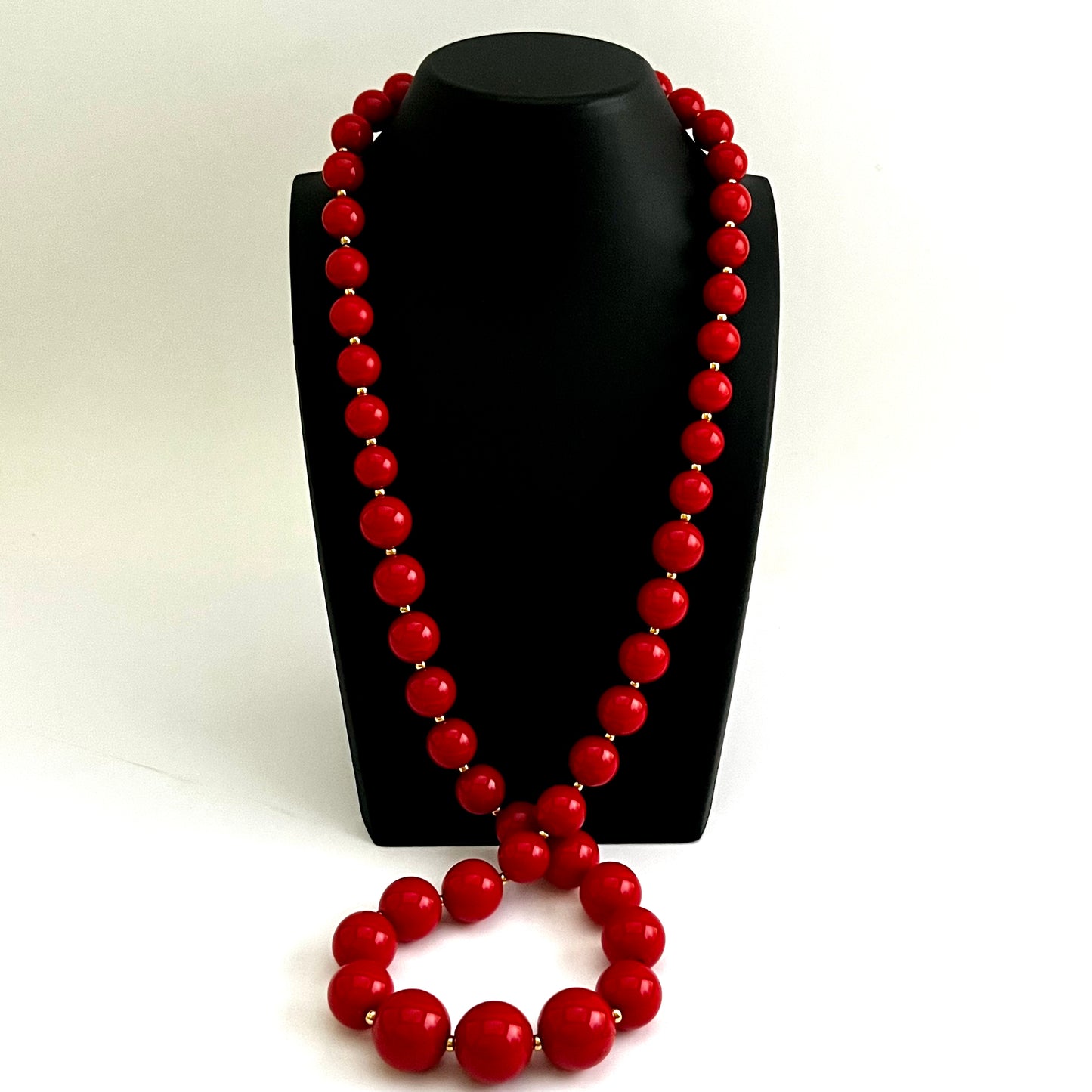 1980s Red Bead Necklace