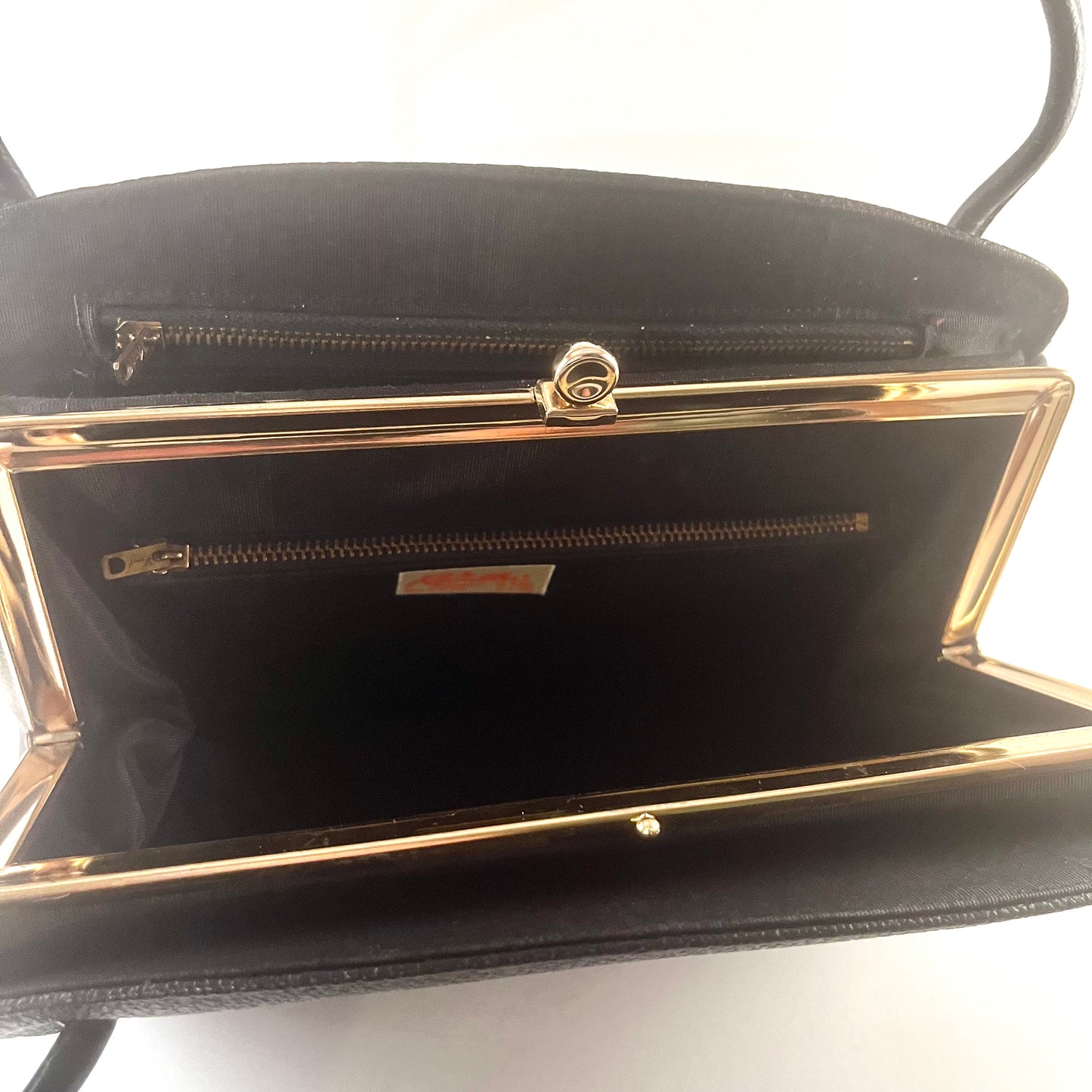 1960s Rambler by Kaden Handbag