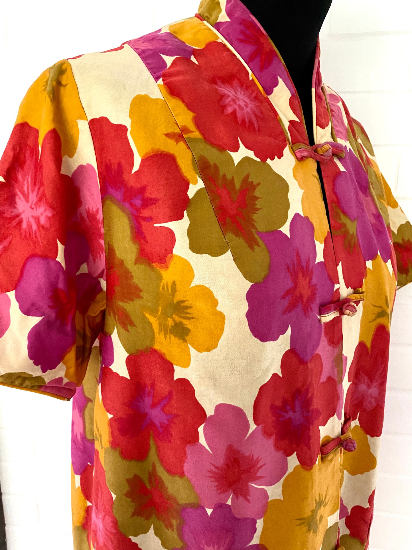 Late 40s/ Early 50s Andrade Resort Shops Waikiki Dress/ Robe