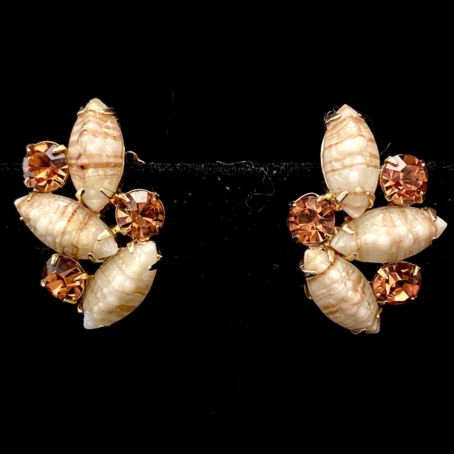 1950s Weiss Rhinestone & Stone Earrings