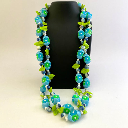 1960s Novelty Bead Necklace