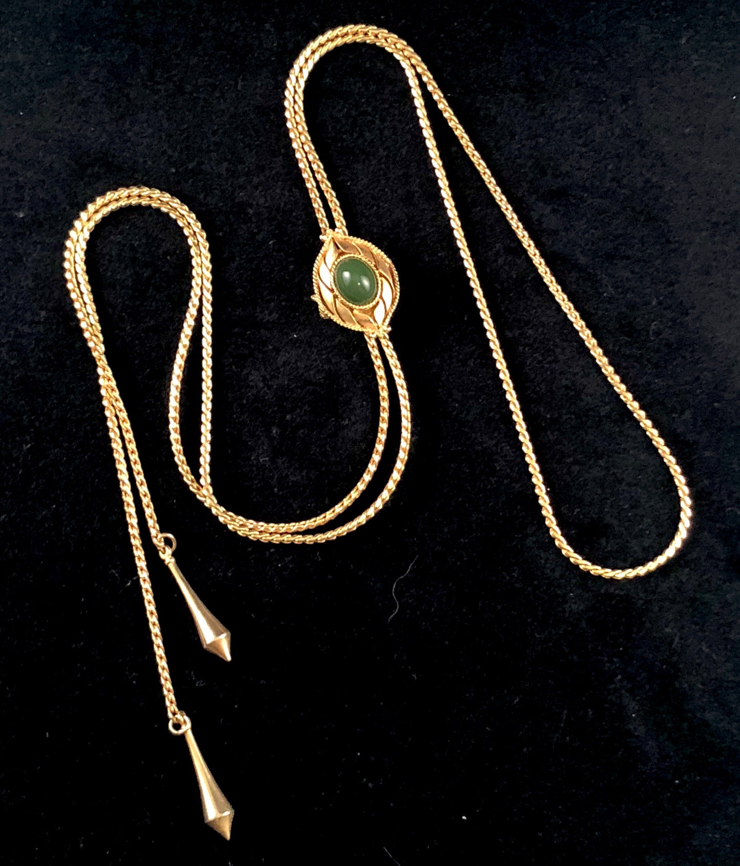 1979 Sarah Coventry Lariat Necklace - Retro Kandy Vintage