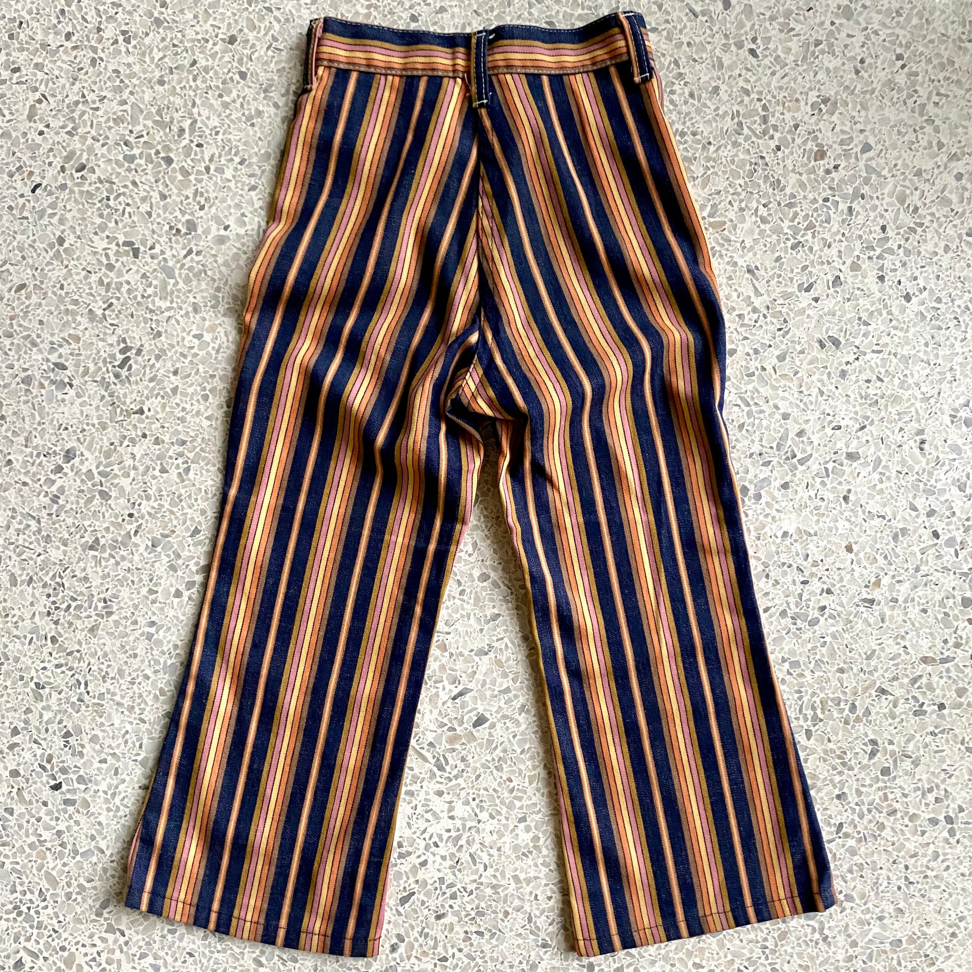 Late 60s/ Early 70s Sears Girls Bell Bottom Pants – Retro Kandy Vintage