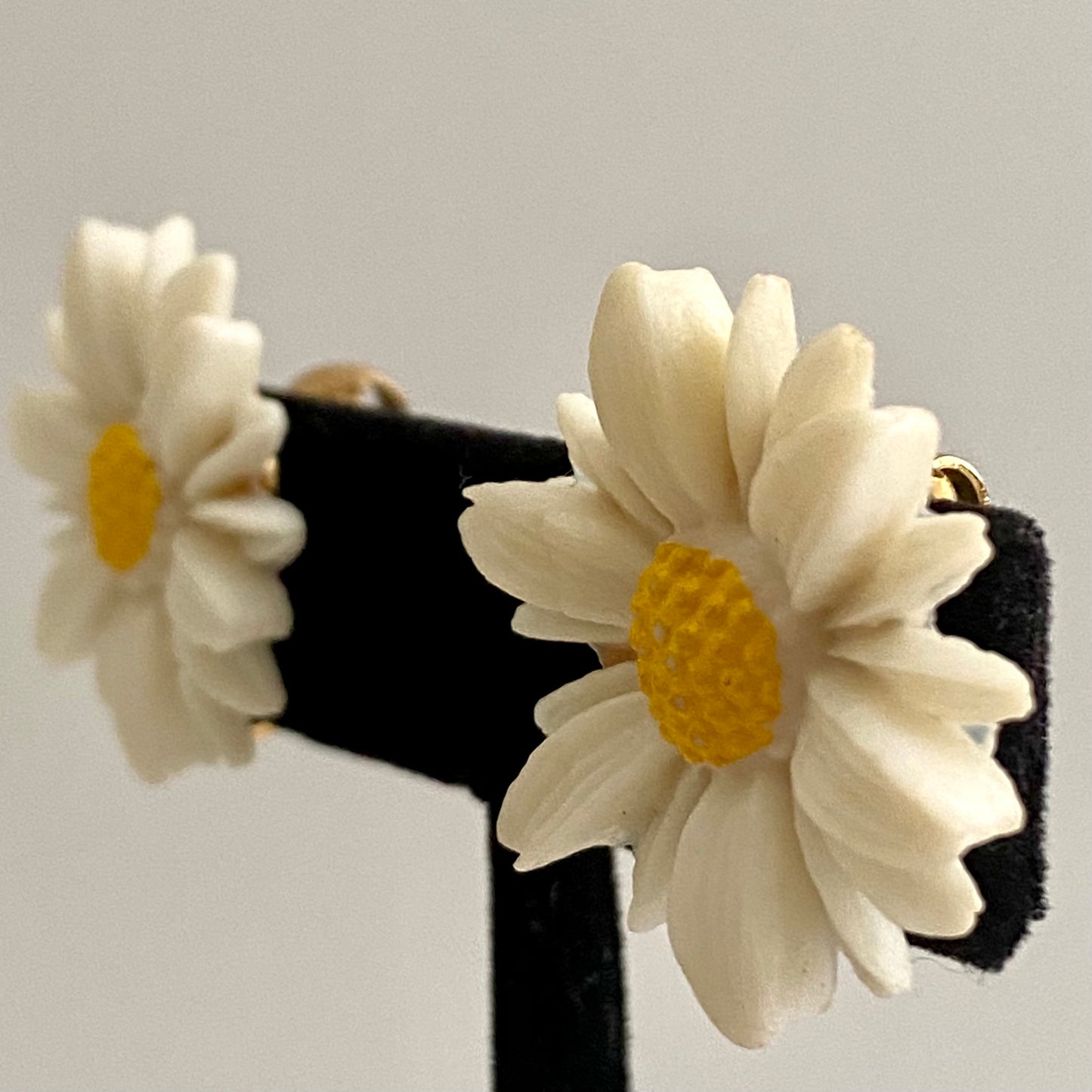 1969 Sarah Coventry Light N' Bright Earrings