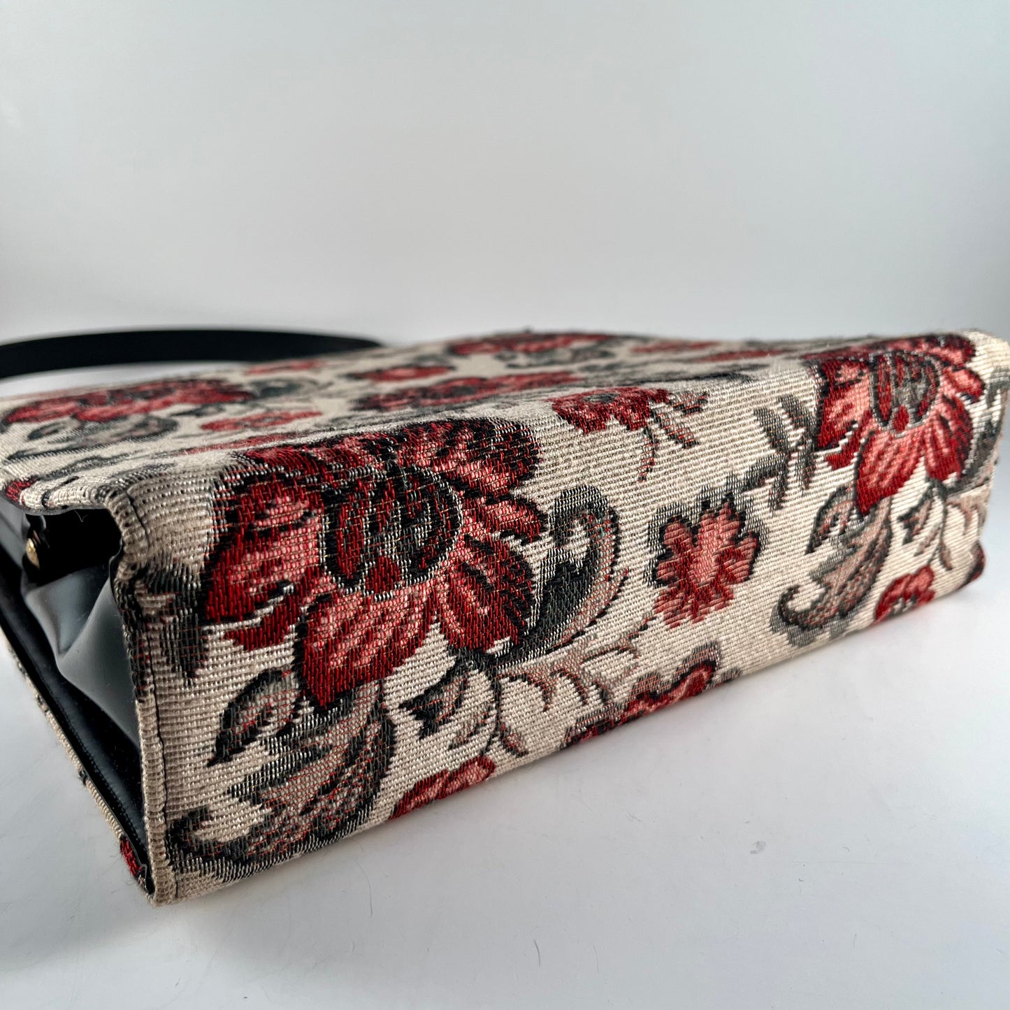 1960s Flowered Tapestry Handbag