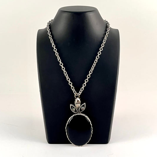 1970s Black Oval Pendant Necklace
