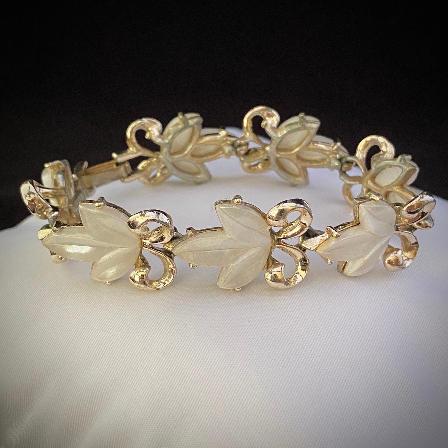 Late 50s/ Early 60s Dodds Thermoset Bracelet - Retro Kandy Vintage