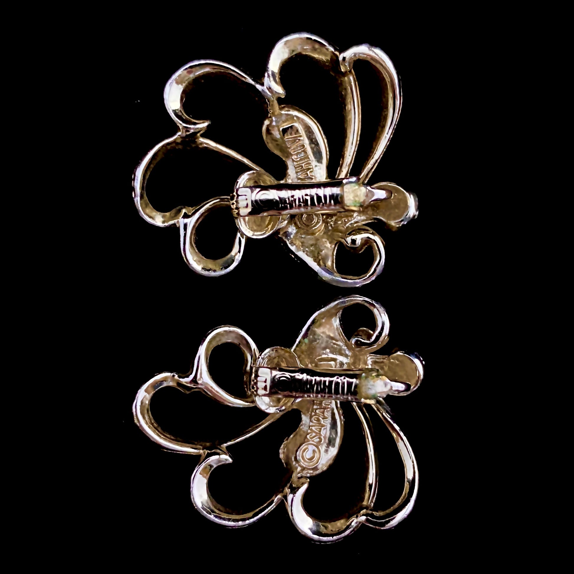 1961 Sarah Coventry Frosted Feathers Earrings - Retro Kandy Vintage