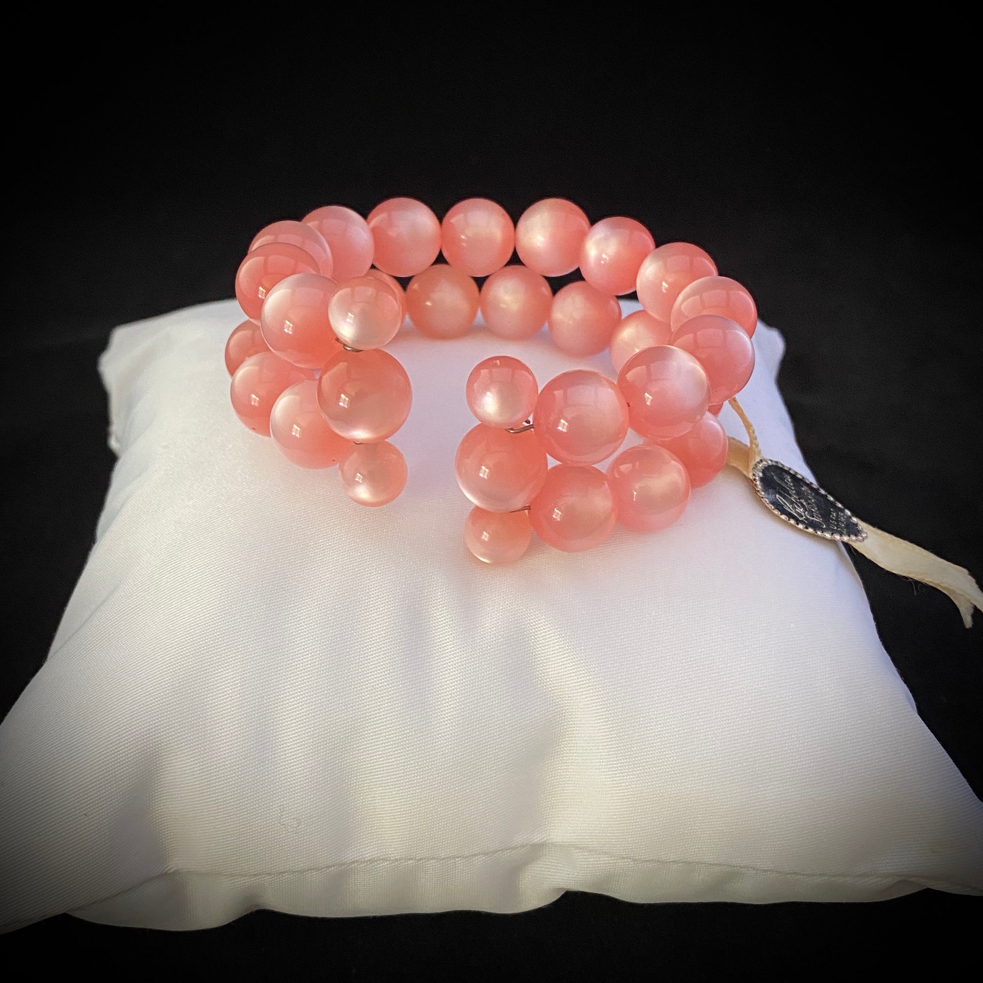 Late 50s/ Early 60s Pink Moonstone Bead Bracelet With Original Tags - Retro Kandy Vintage