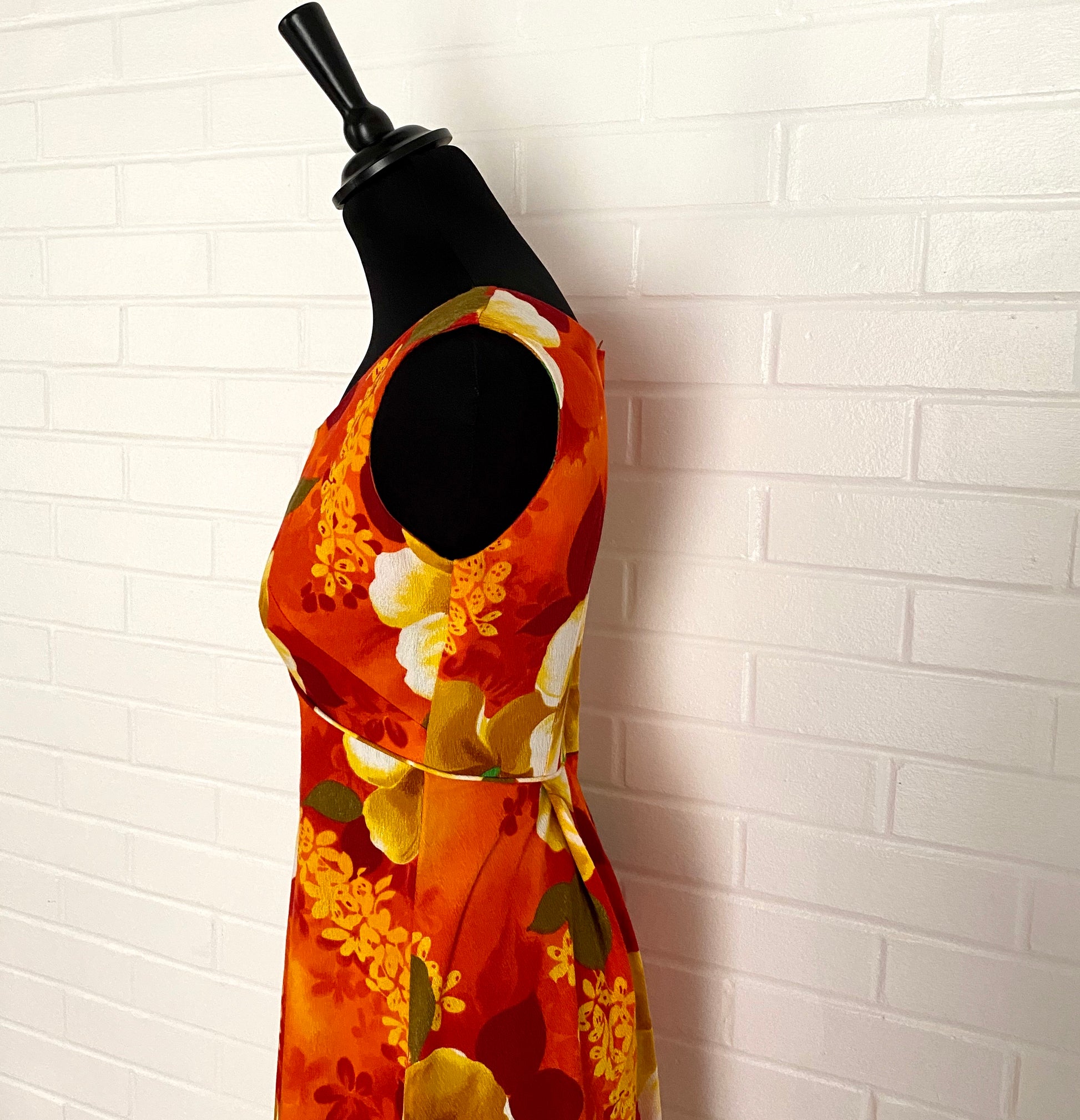 1960s Royal Hawaiian, Made & Styled in Hawaii Maxi Dress 1960s Royal Hawaiian, Made & Styled in Hawaii Maxi Dress